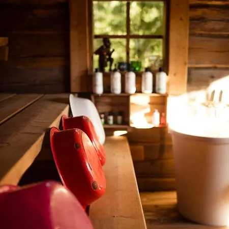 ベッド・アンド・ブレックファスト Kolin Mattila コリンカイラ